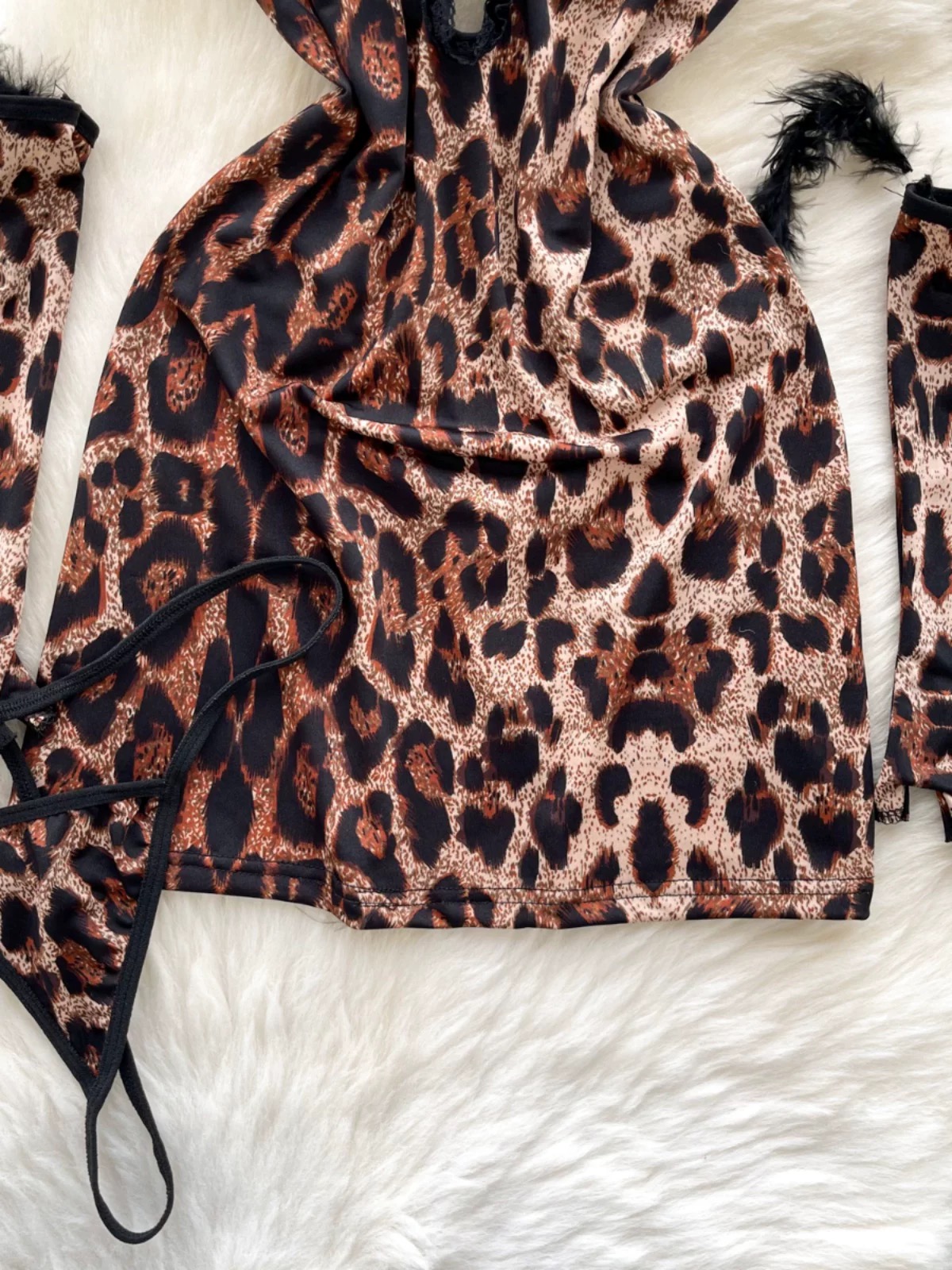 I am the moment dress CBC1056 images